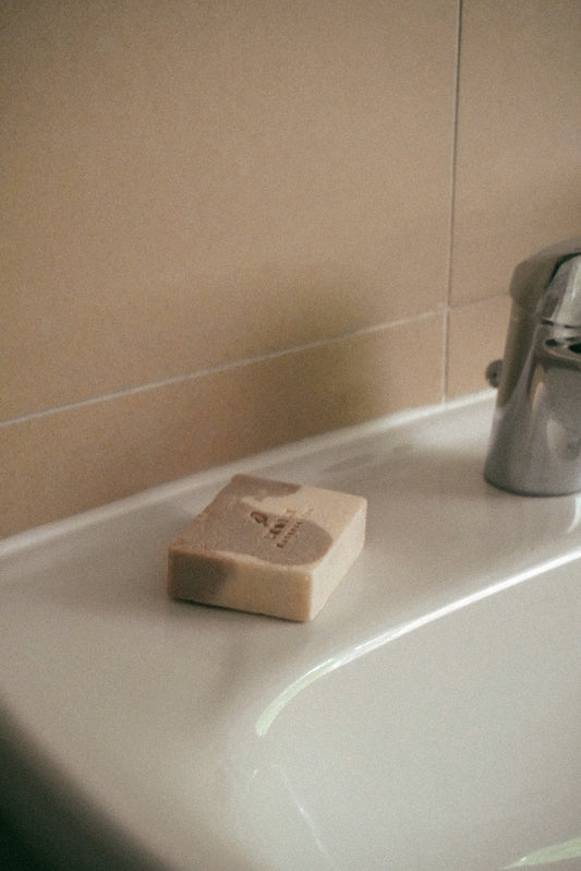 Handgefertigte Naturseife LAVENDEL & ZITRONE