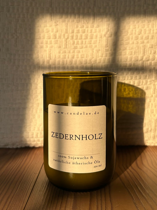 Duftkerze CEDRO